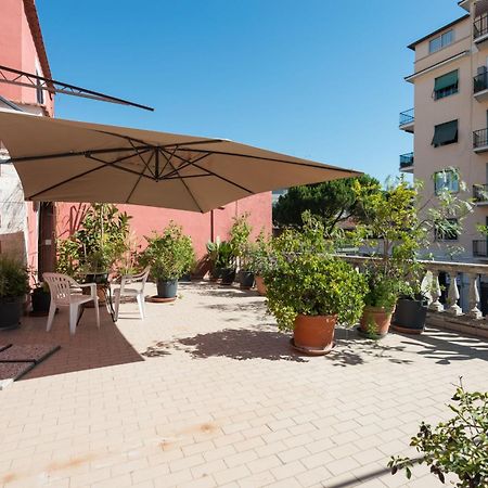 Cornelia Penthouse Bed & Breakfast โรม ภายนอก รูปภาพ