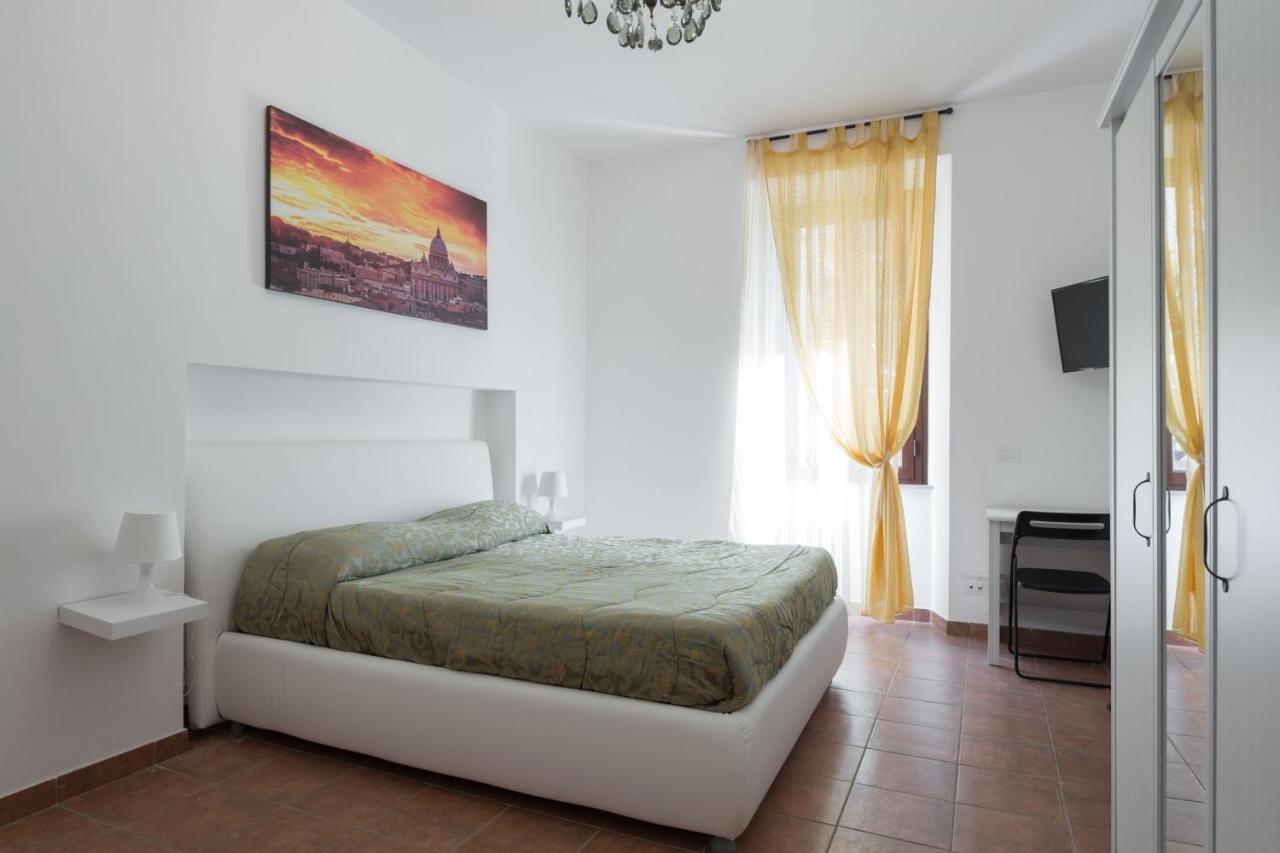 Cornelia Penthouse Bed & Breakfast โรม ภายนอก รูปภาพ